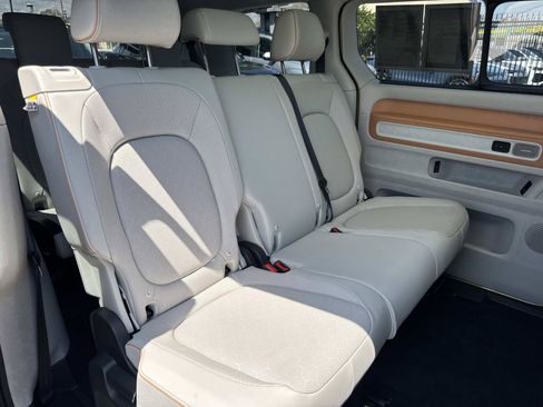 Certified 2025 Volkswagen ID. Buzz 1st Edition RWD image 28