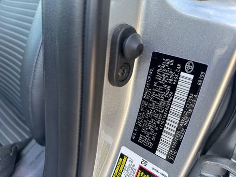 Used 2024 Toyota Camry SE image 19