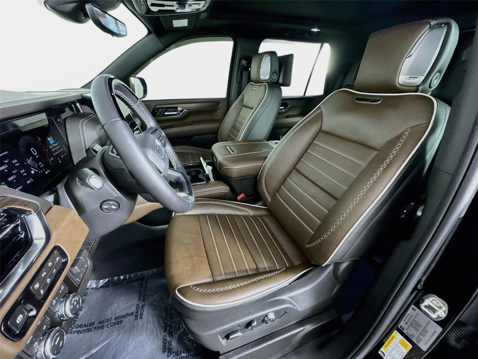Used 2026 GMC Yukon Denali Ultimate AWD/4WD image 11