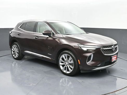 Used 2023 Buick Envision Avenir image 2