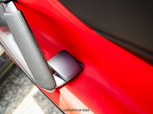 Used 2019 Ferrari 812 Superfast image 86