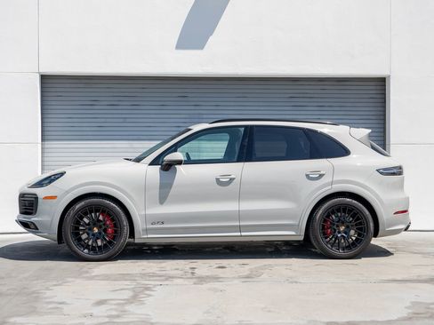 Certified 2023 Porsche Cayenne GTS AWD/4WD image 2