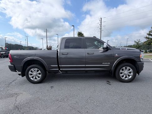 Used 2020 RAM 2500 Limited AWD/4WD image 4