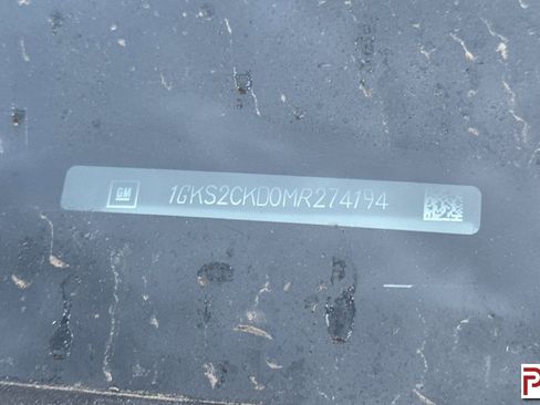 Certified 2021 GMC Yukon AT4 w/ Rear Media and Nav Package image 3