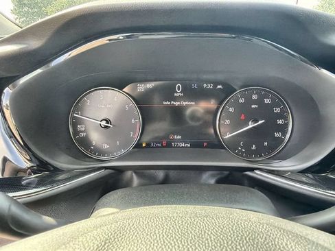 Used 2023 Buick Envision Essence w/ Sport Touring Package AWD/4WD image 12