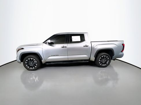 Used 2023 Toyota Tundra Limited image 9
