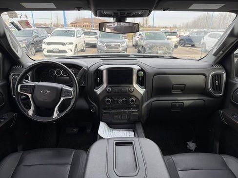 Used 2022 Chevrolet Silverado 1500 LT Trail Boss w/ LT Trail Boss Premium Package image 11