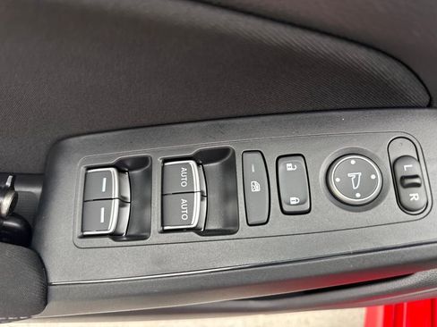 Used 2023 Honda Civic Sport image 15