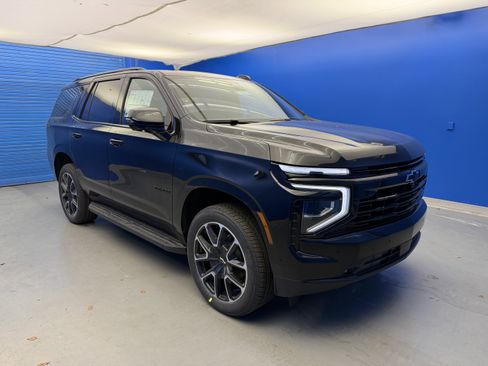 New 2026 Chevrolet Tahoe RST w/ Comfort Package image 2