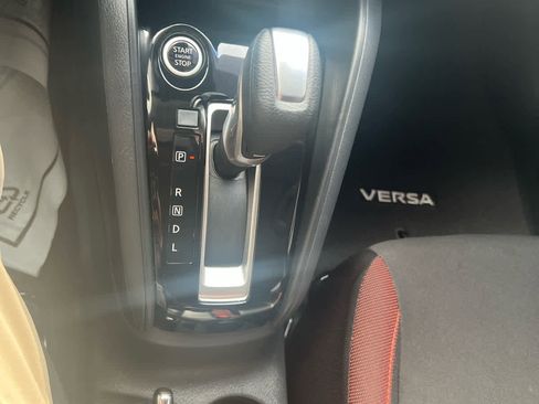 Used 2025 Nissan Versa SR w/ Trunk Package image 27