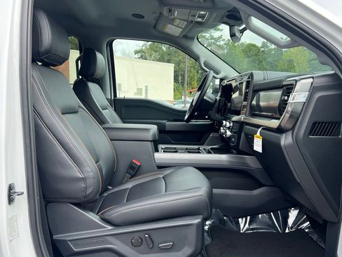 New 2026 Ford F250 Lariat w/ Lariat Ultimate Package image 31