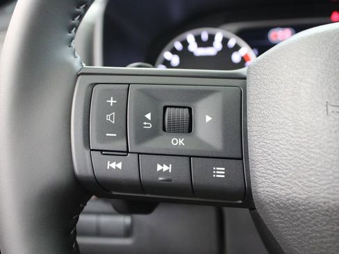 New 2026 Nissan Rogue SV FWD image 24