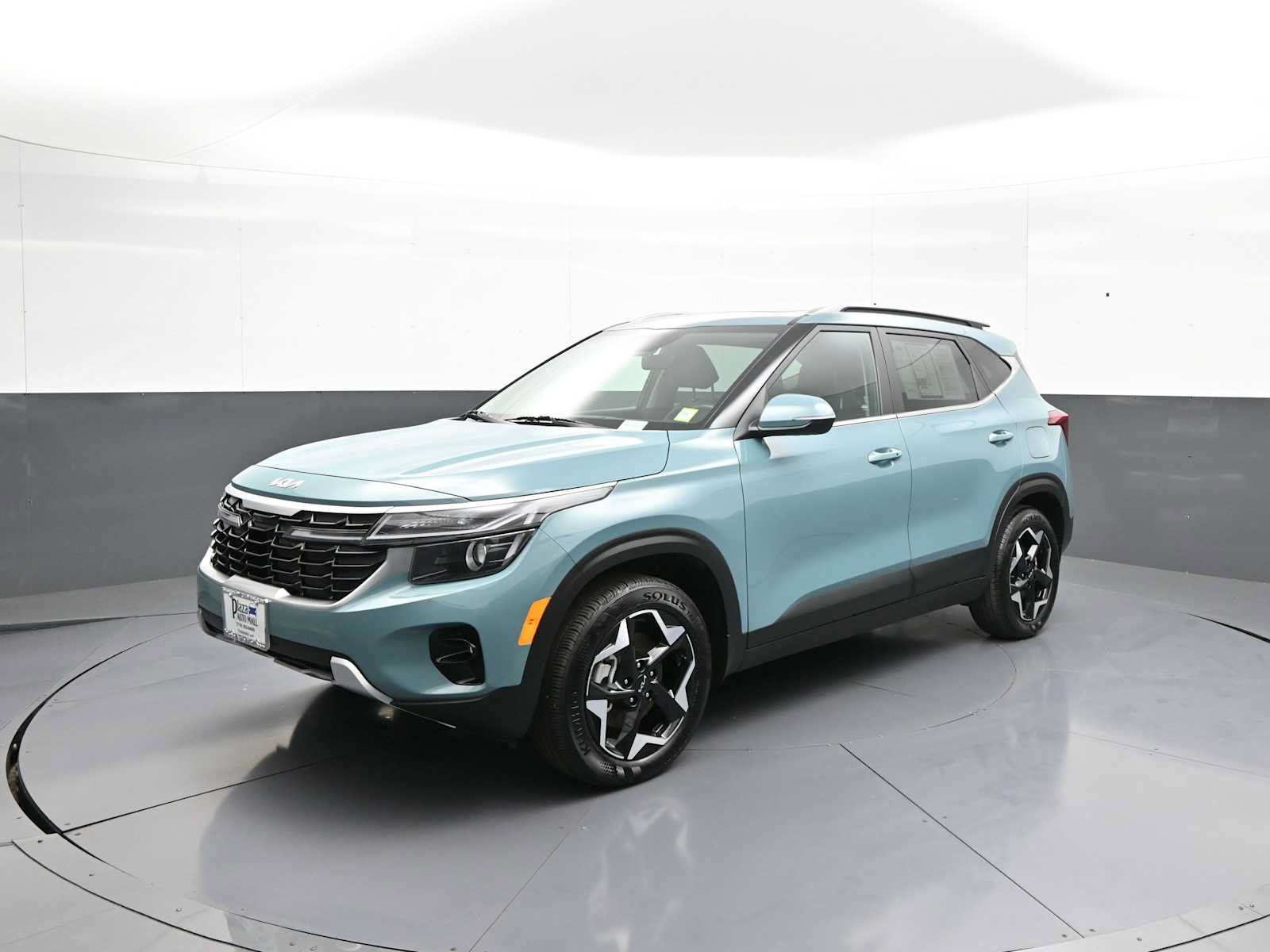 Certified 2025 Kia Seltos EX w/ EX Sunroof Package AWD/4WD image 1