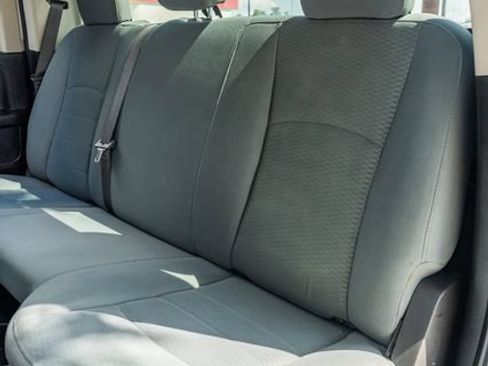 Used 2018 RAM 2500 Tradesman w/ Chrome Appearance Group AWD/4WD image 34