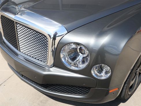 Used 2016 Bentley Mulsanne Speed RWD image 27