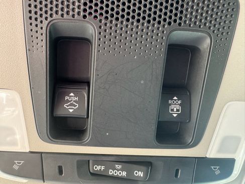 Certified 2025 Honda Pilot Elite image 26