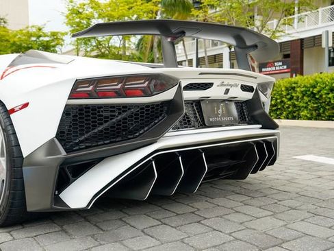 Used 2016 Lamborghini Aventador LP 750-4 Superveloce AWD/4WD image 47