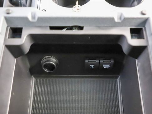 Used 2024 INEOS Grenadier AWD/4WD image 61