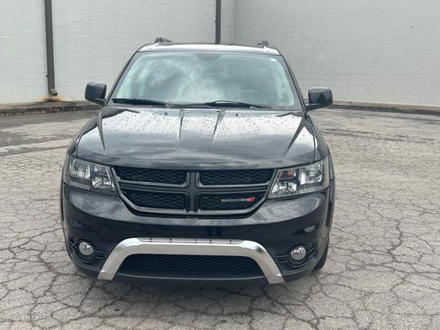 Used 2015 Dodge Journey Crossroad w/ Flexible Seating Group FWD image 2
