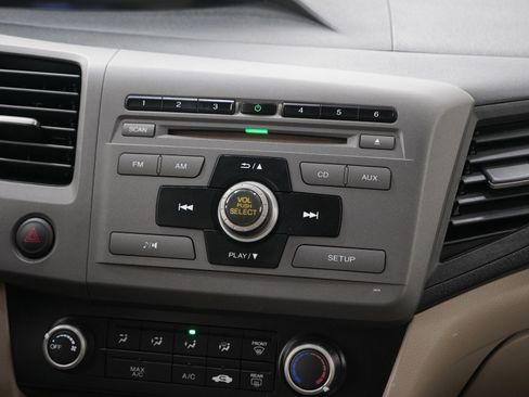 Used 2012 Honda Civic LX image 15