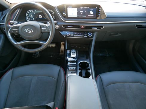 Used 2021 Hyundai Sonata SEL Plus w/ Tech Package image 10