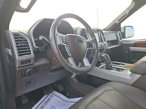 Used 2015 Ford F150 King Ranch w/ Equipment Group 601A Luxury AWD/4WD image 15