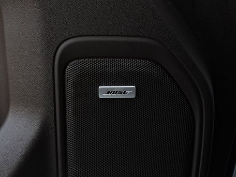 Used 2020 Chevrolet Silverado 1500 LTZ w/ LTZ Premium Package image 18