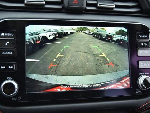 New 2025 Nissan Versa SR w/ Trunk Package image 12