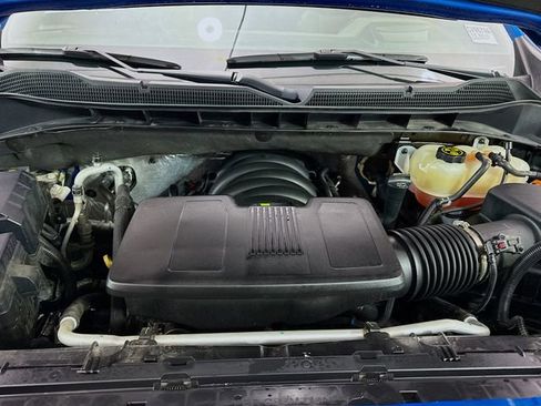 Used 2022 Chevrolet Silverado 1500 ZR2 w/ Technology Package image 35