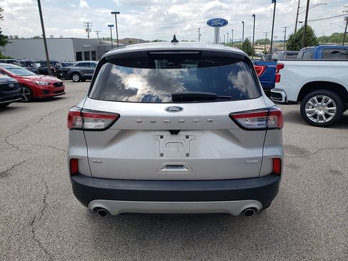 Used 2020 Ford Escape SE FWD image 4