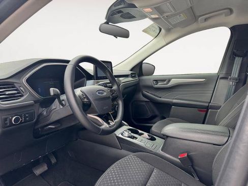 Certified 2024 Ford Escape Active FWD image 9