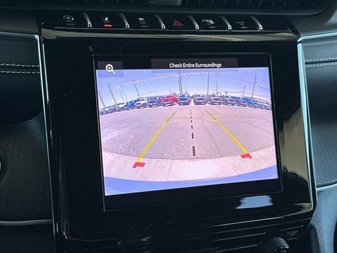 Certified 2024 Jeep Grand Cherokee L Laredo AWD/4WD image 20