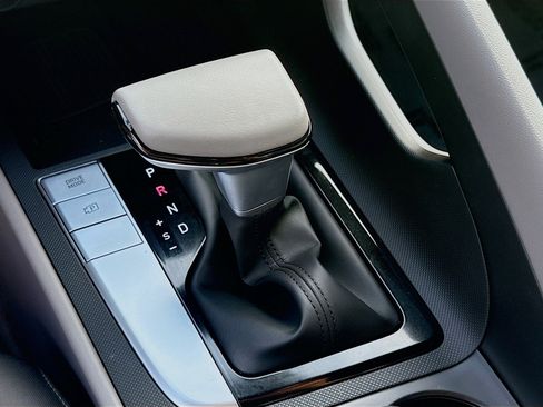 Certified 2026 Hyundai Elantra Sport FWD image 13