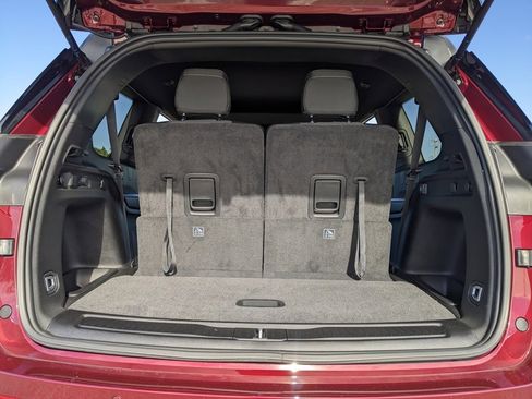 New 2025 Jeep Grand Cherokee L Laredo image 40