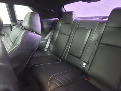 Used 2016 Dodge Challenger SRT w/ Technology Group RWD image 19