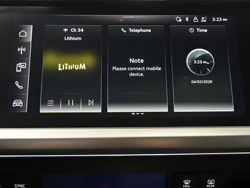 Used 2022 Audi Q4 e-tron Premium image 28