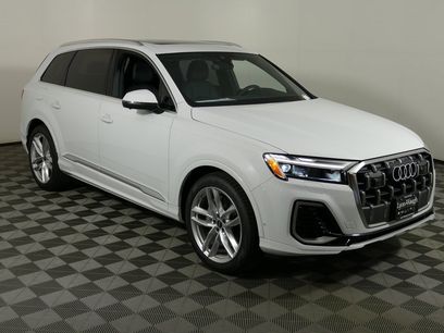 New 2025 Audi Q7 3.0T Premium Plus