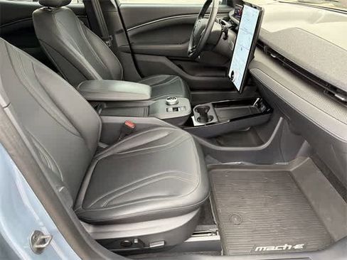 Used 2024 Ford Mustang Mach-E Premium image 22
