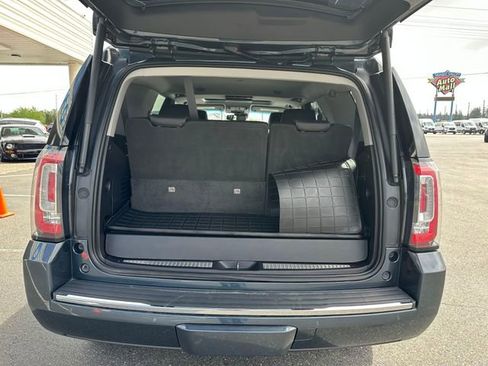 Used 2019 GMC Yukon Denali w/ Denali Ultimate Package AWD/4WD image 27