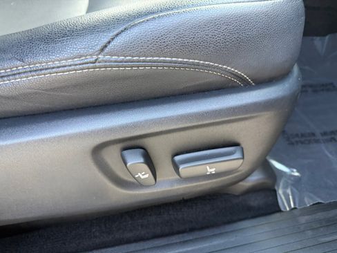 Used 2016 Toyota 4Runner SR5 image 28