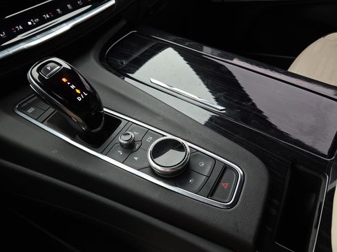 Used 2021 Cadillac Escalade Sport w/ Driver Assist Tech Package image 28