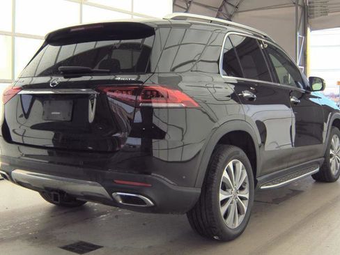Used 2022 Mercedes-Benz GLE 350 4MATIC w/ Premium Package image 9