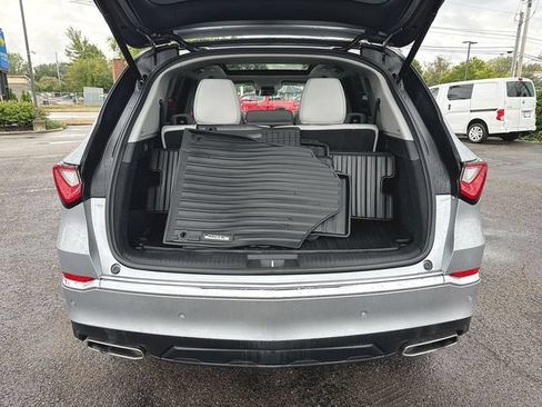 Used 2023 Acura MDX SH-AWD w/ Technology Package image 25