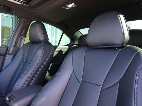 Used 2023 Subaru WRX Premium AWD/4WD image 10