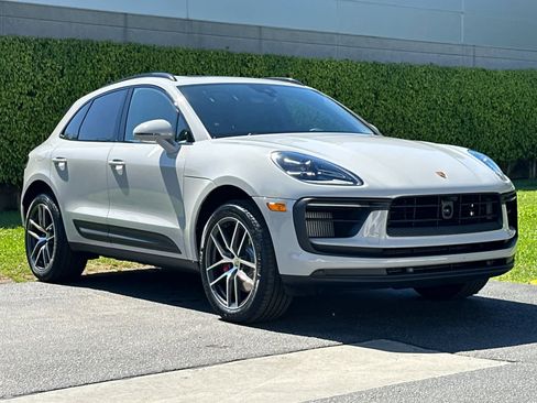 New 2026 Porsche Macan S AWD/4WD image 10