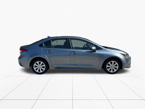 Used 2024 Toyota Corolla LE FWD image 9