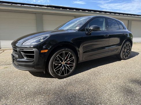 Used 2024 Porsche Macan S AWD/4WD image 1