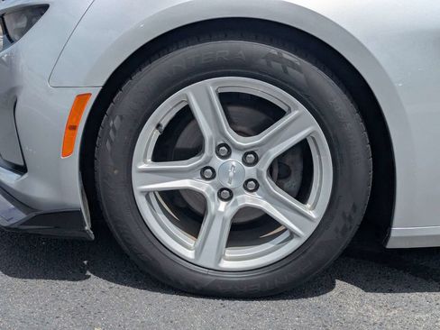 Used 2019 Chevrolet Camaro LT RWD image 12