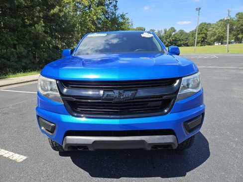 Used 2020 Chevrolet Colorado W/T w/ WT Convenience Package AWD/4WD image 8