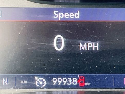 Used 2019 Chevrolet Colorado Z71 image 12